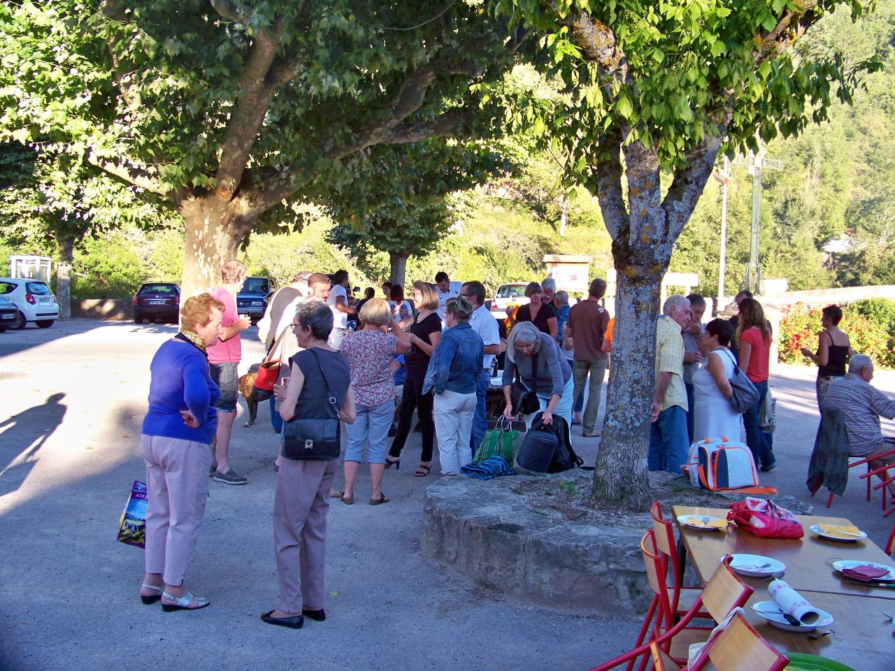 repas village du 23 08 2016